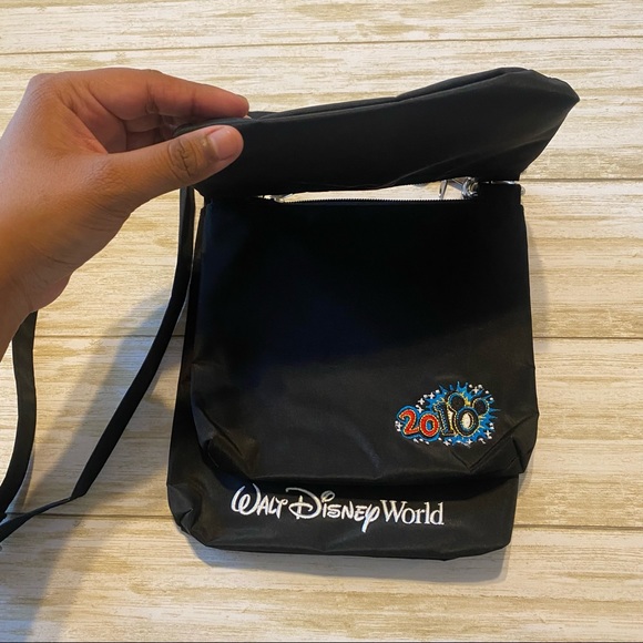 Disney Bags Disney World Crossbody Poshmark